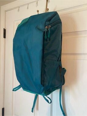 Embark Travel Backpack - Jartop Blue/Green Teal Hiking Camping Daypack